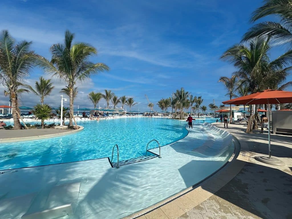 great life lagoon at great stirrup cay