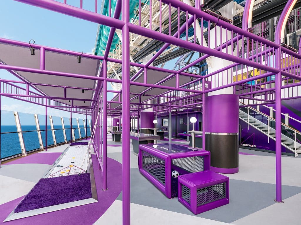 the stadium on norwegian luna