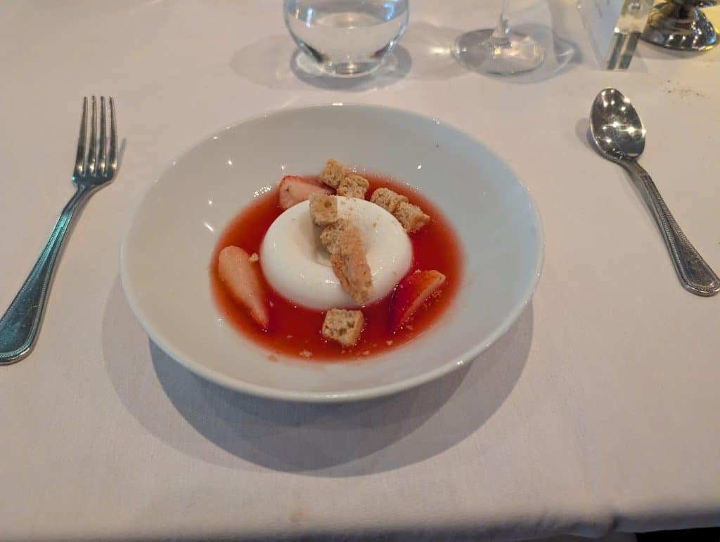 celebrity chilled strawberry soup