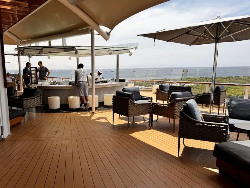 celebrity reflection sunset bar