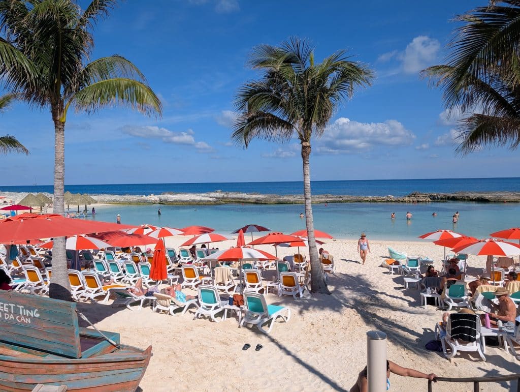 hideaway beach at perfect day