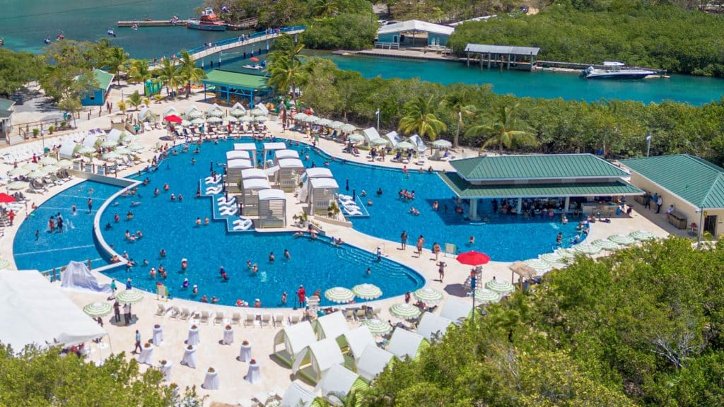 isla tropicale pool