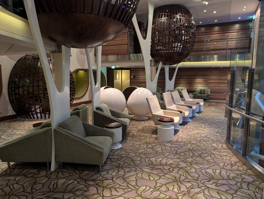 celebrity reflection hideaway