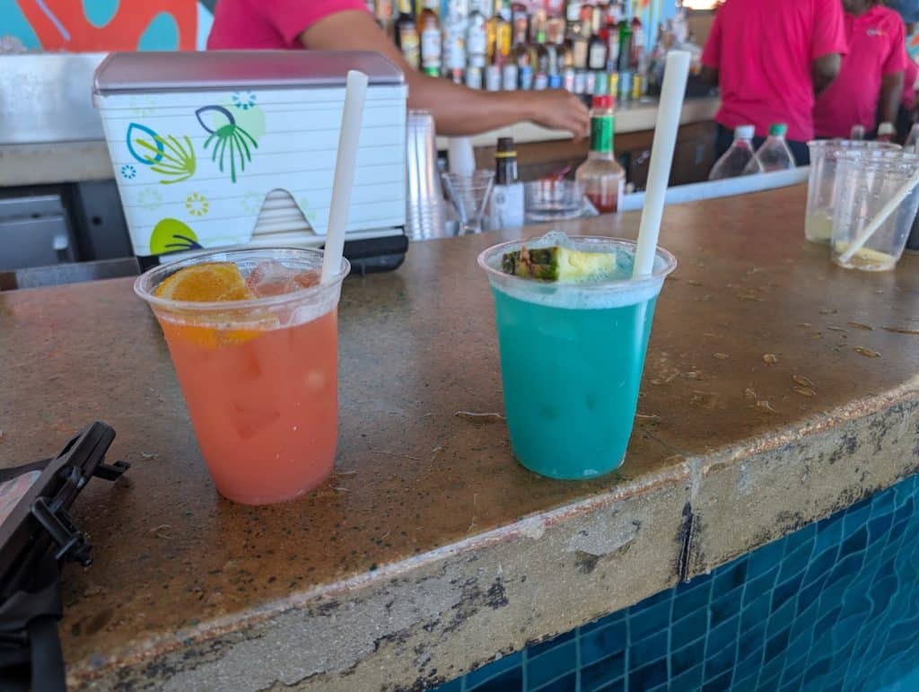 two cocktails on a swim-up bar