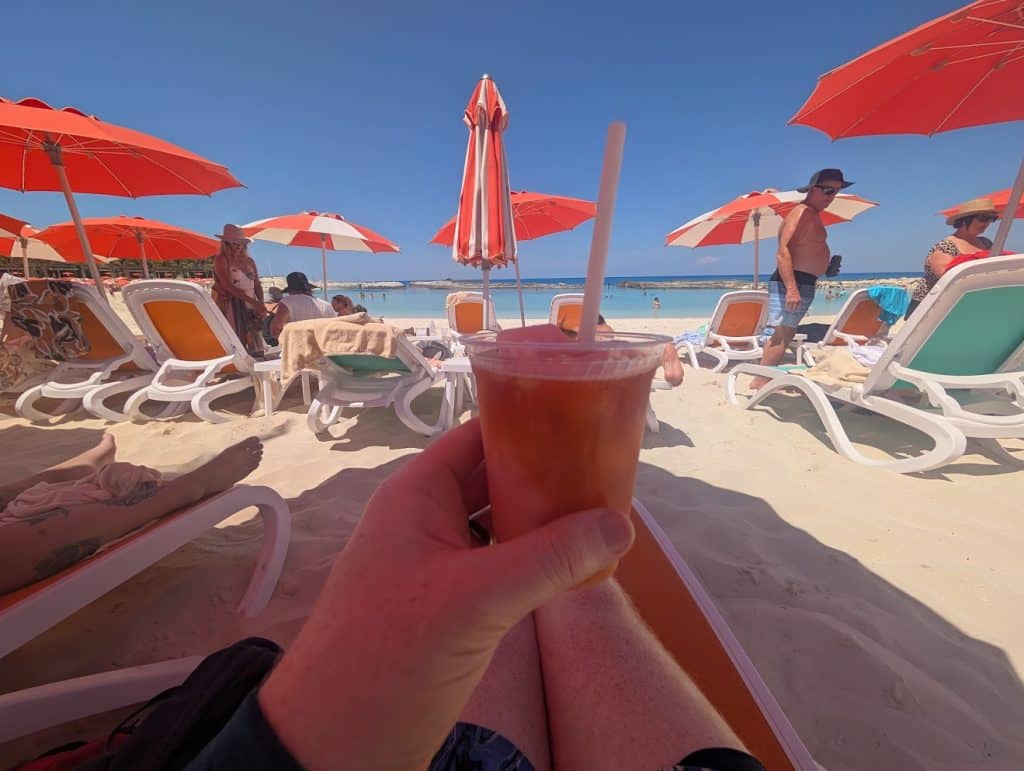 lounger drink