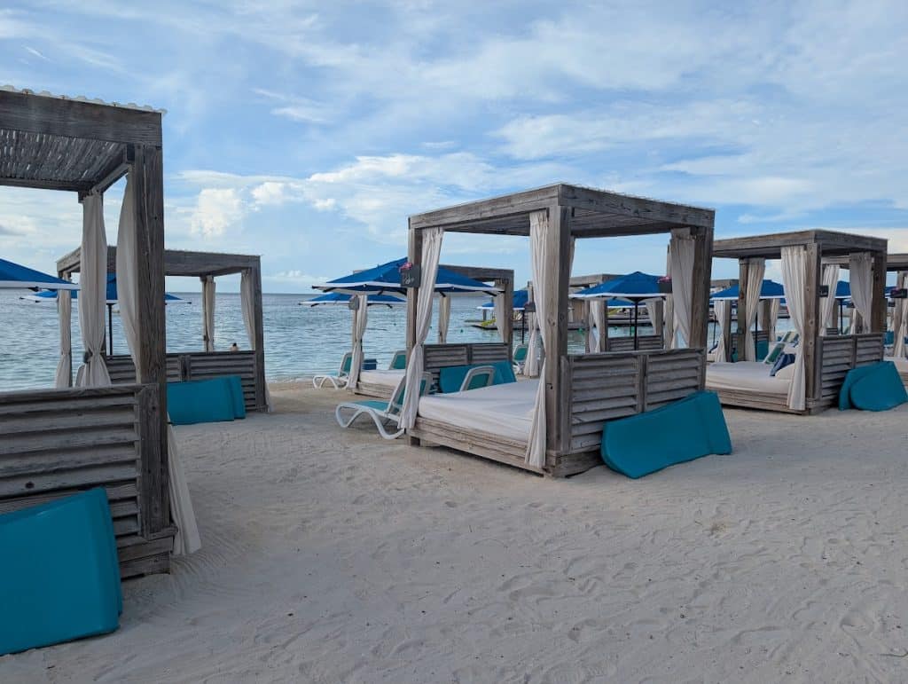 day beds at perfect day at cococay