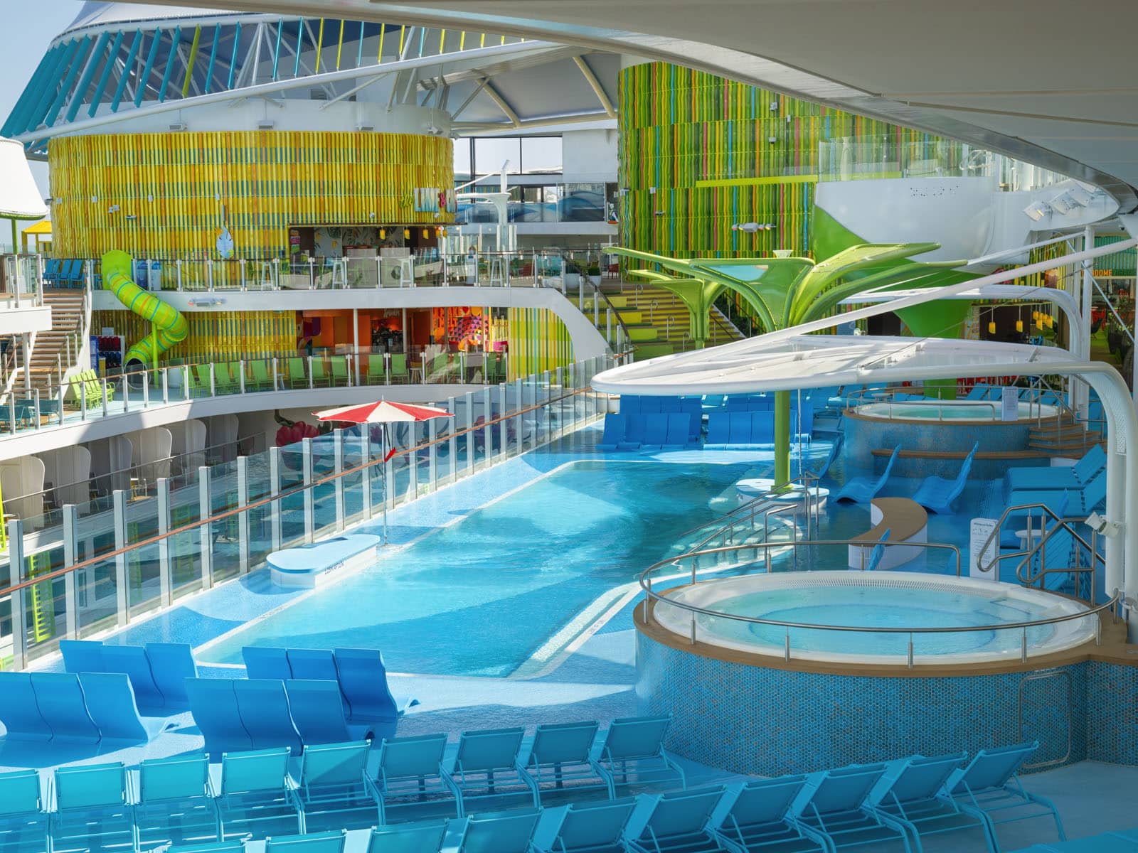 Royal Bay Pool on Legend of the Seas