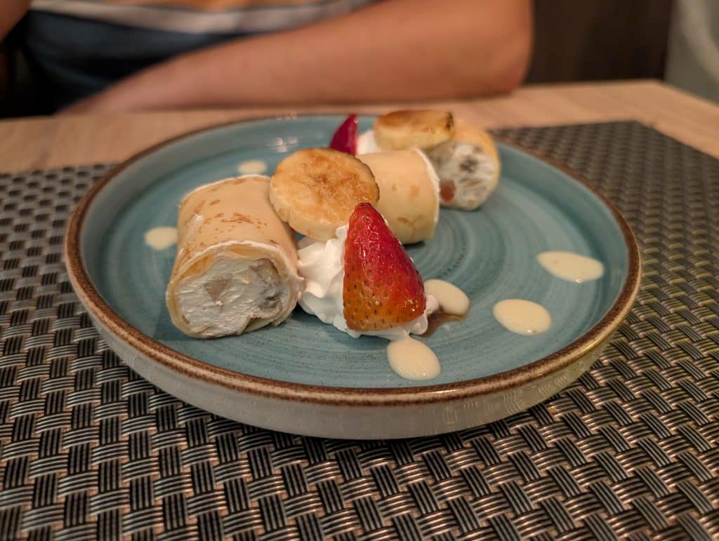 celebrity flora banana and strawberry crepes