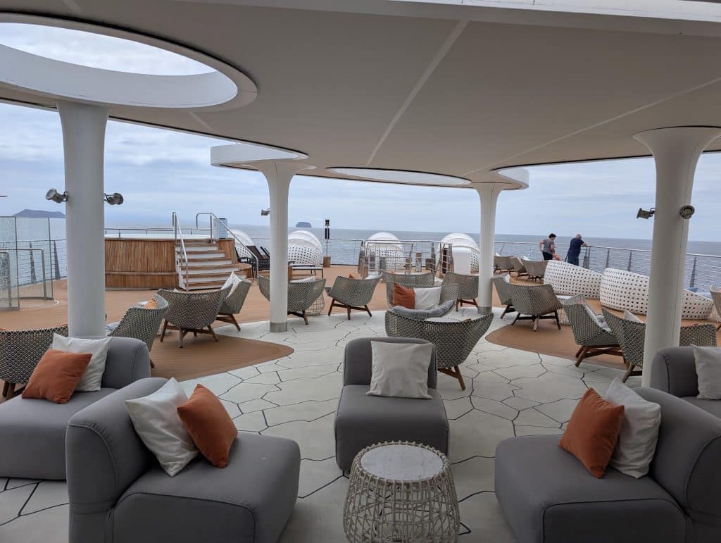 the vista outdoor lounge on celebrity flora