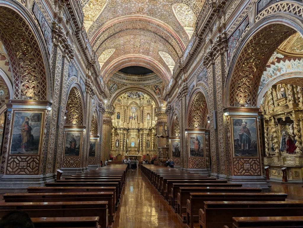 la compania church quito