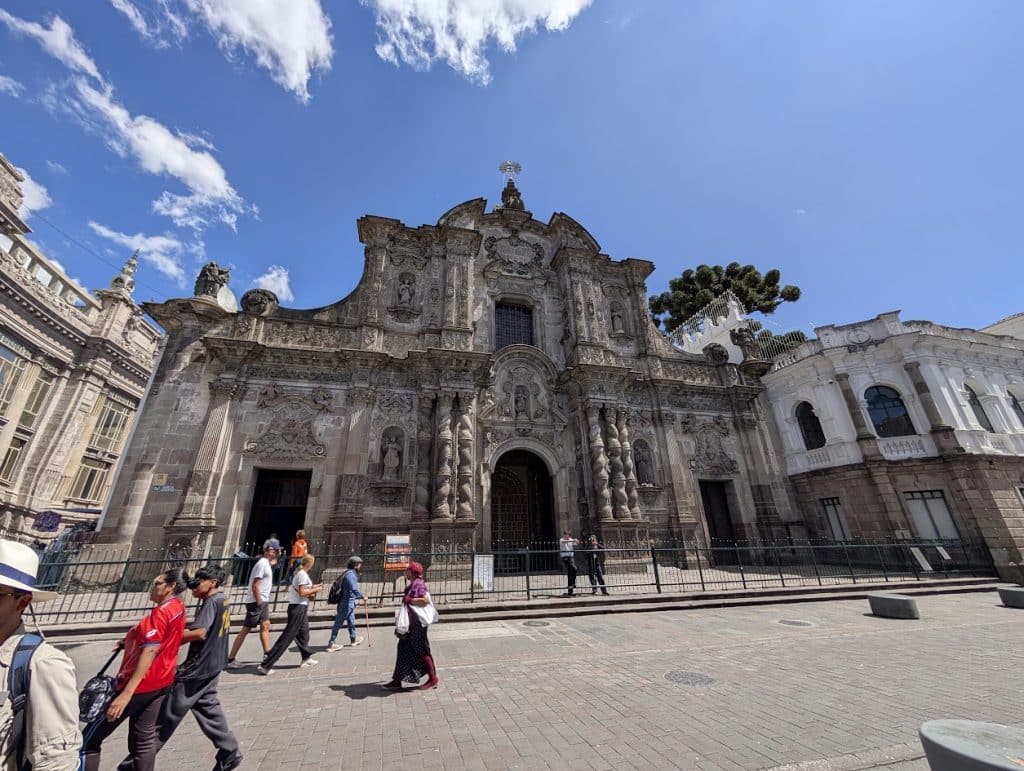la compania church quito